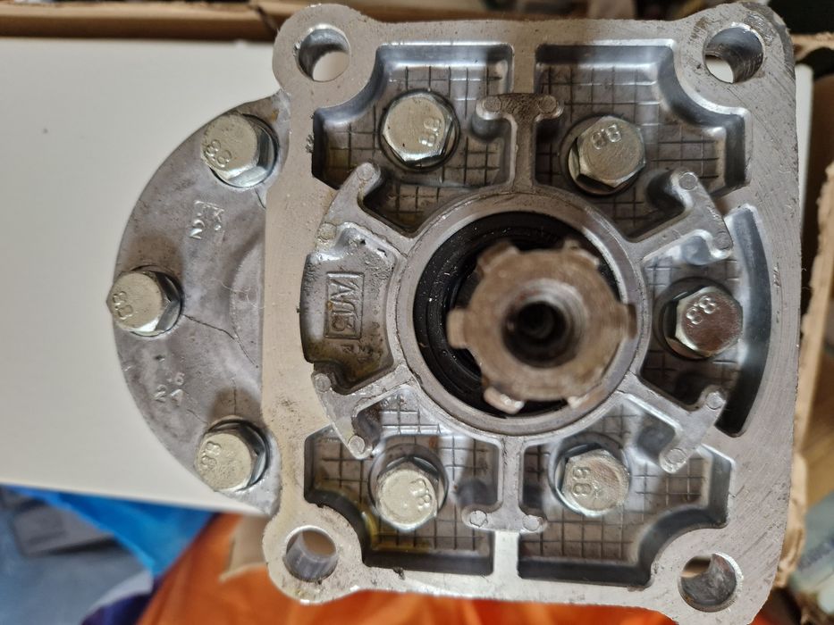 Насос шестеренный НШ50Д-3