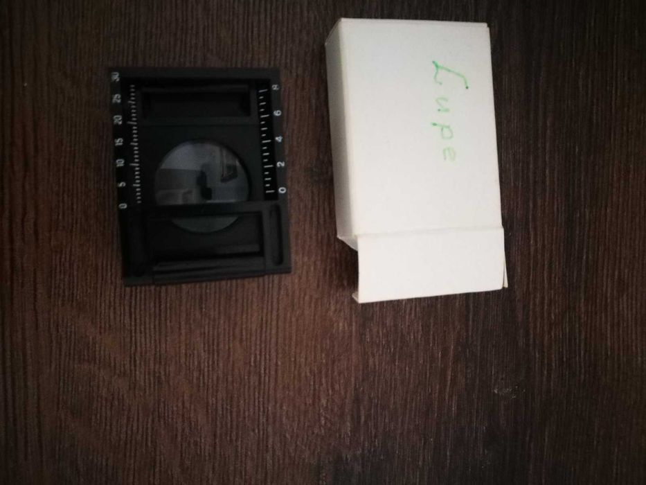 Лупа - настолна , за финна работа