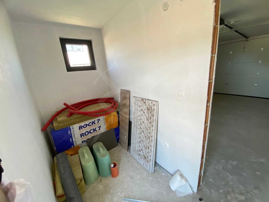 Продава се Къща в с. Оризари, Област Пловдив - 246 кв.м за 1139 €/кв.м - Снимка #13