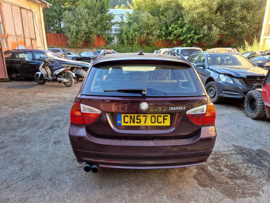 BMW E91 325i N53 218кс ксенон навигация автоматик НА ЧАСТИ!