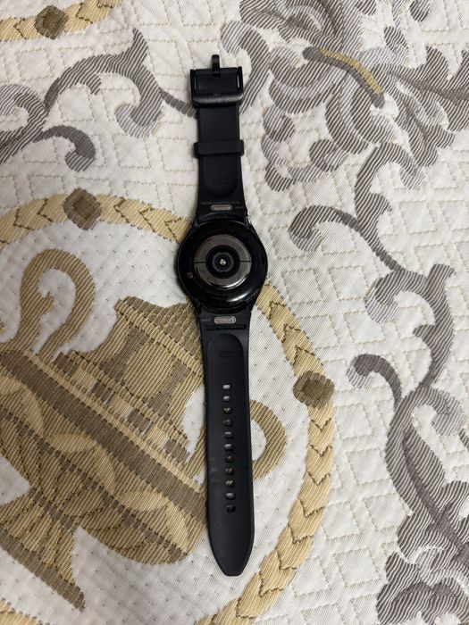 Продам часы samsung watch