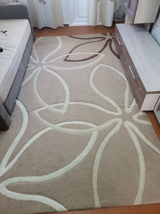 Продам ковре 2х3