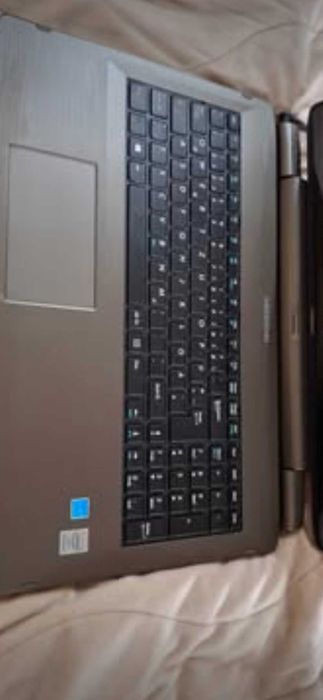 Medion Akoya S6214T-MD99380 50€