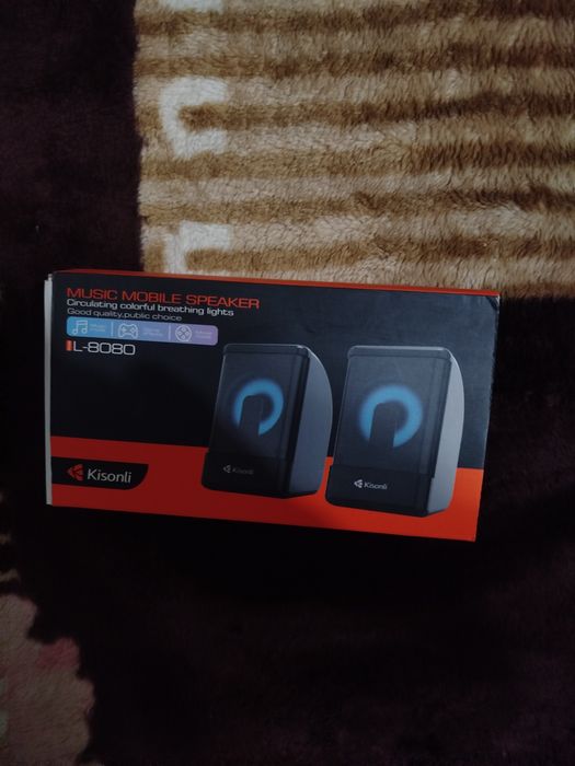 Колонки новые с РГБ