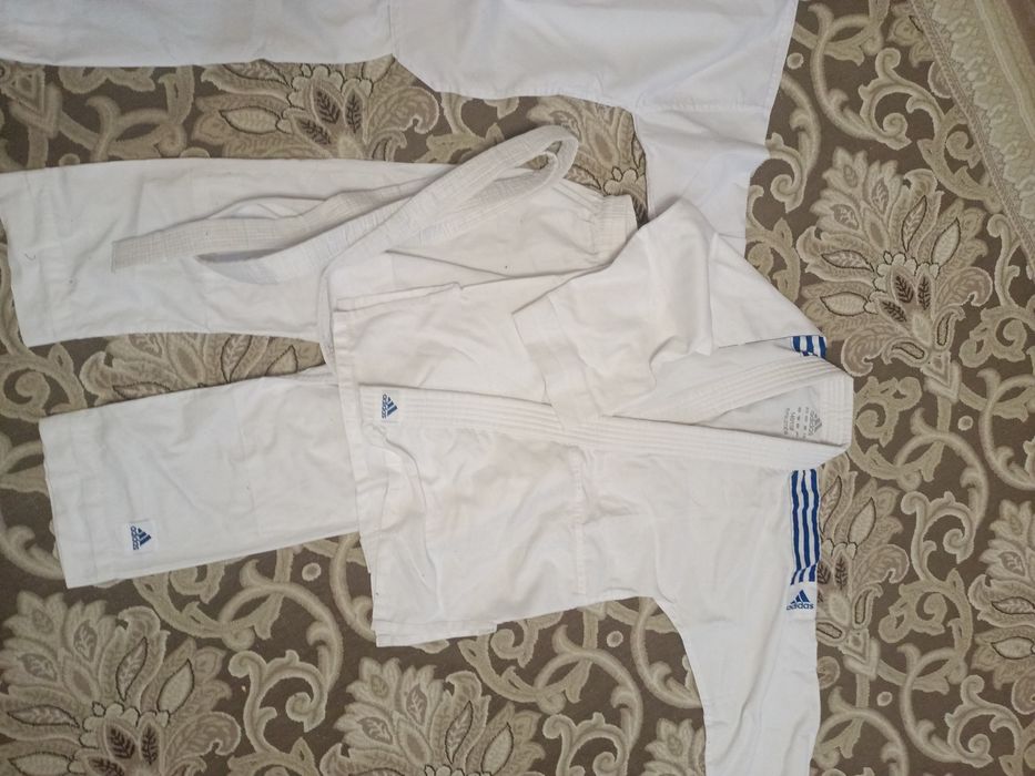 Детские кимоно 2 штуки