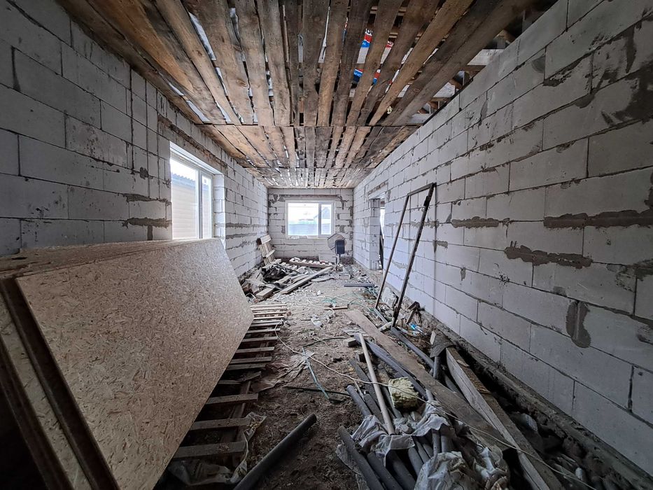 Продам 4х комнатный дом в Центре