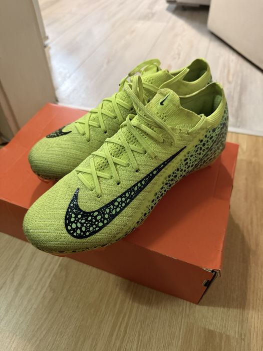 Nike mercurial бутонки