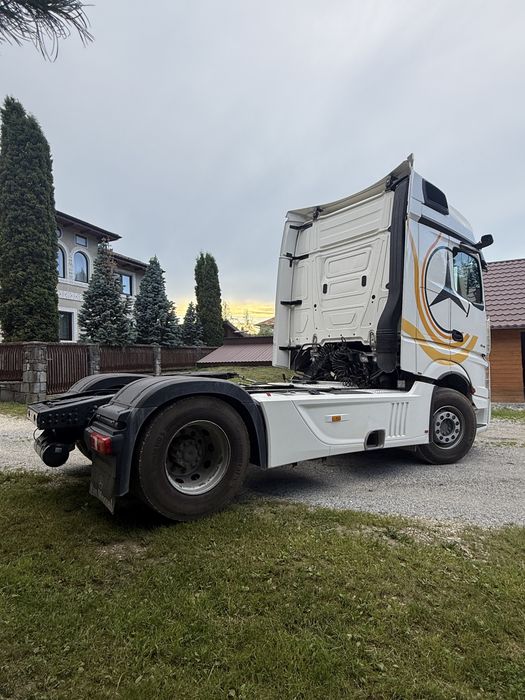 Mercedes-Benz Actros / 1945 / 2021 / 274.000 km /