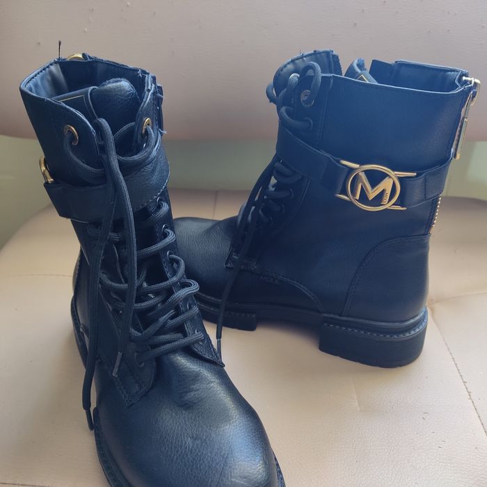 Продам ботинки Mexx р. 36