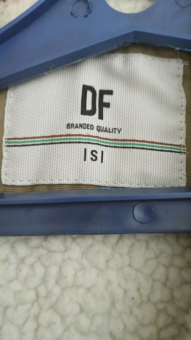 Куртка бренда Дефакто