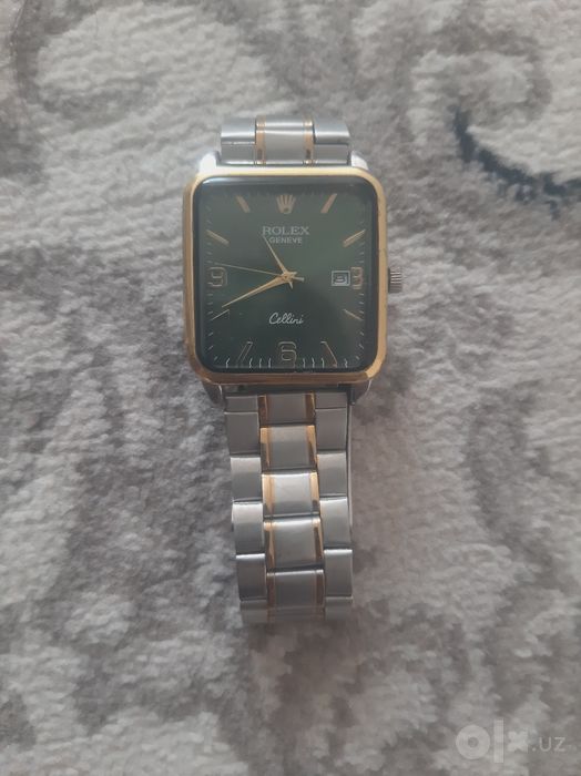 Часы ROLEX работают актия