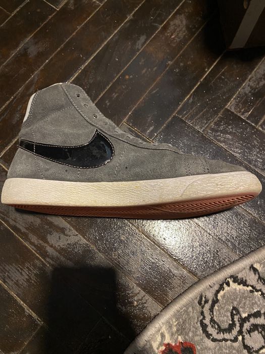 Adidasi  nike vreau sa ii vand cat mai rapid