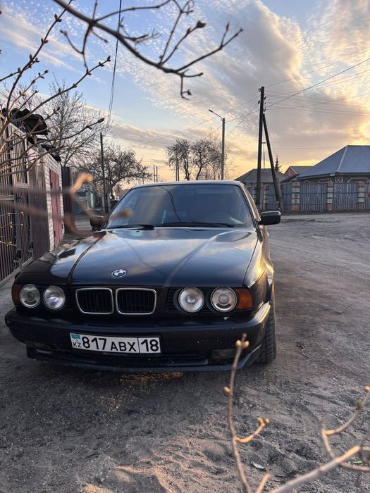 Продам авто Бмв е34