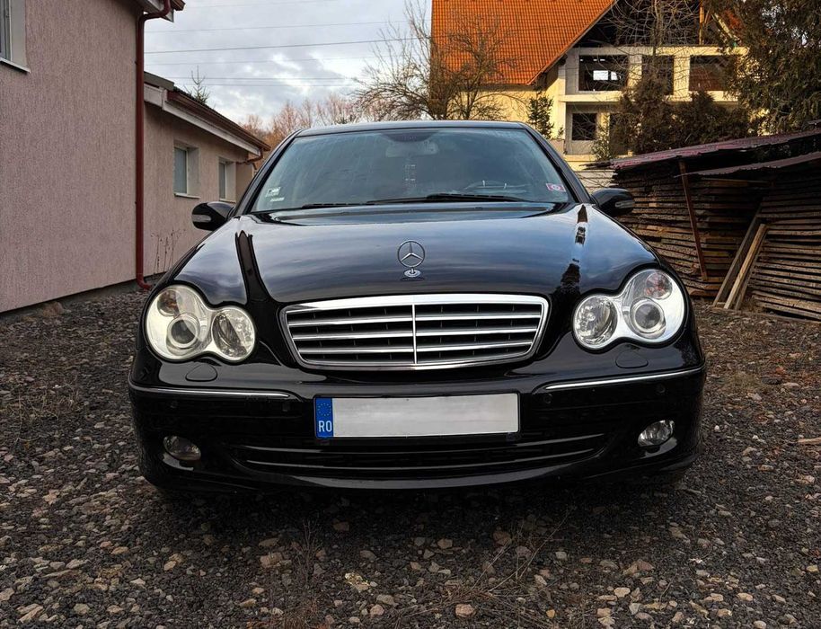 Mercedes-Benz C-class (W203) 220 CDI