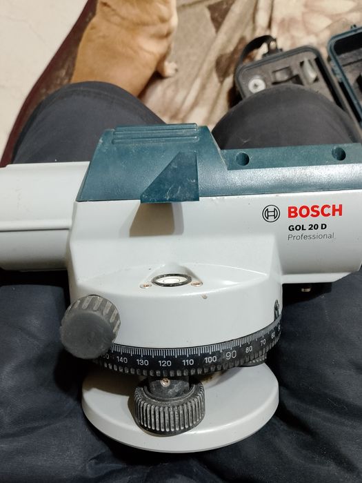 Нивелир оптический