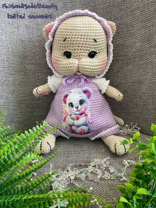 Плетена играчка коте