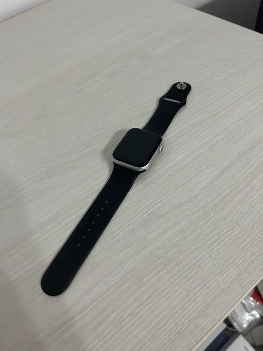 Часы Apple Watch 6 (44 mm, Silver, оригинальные)