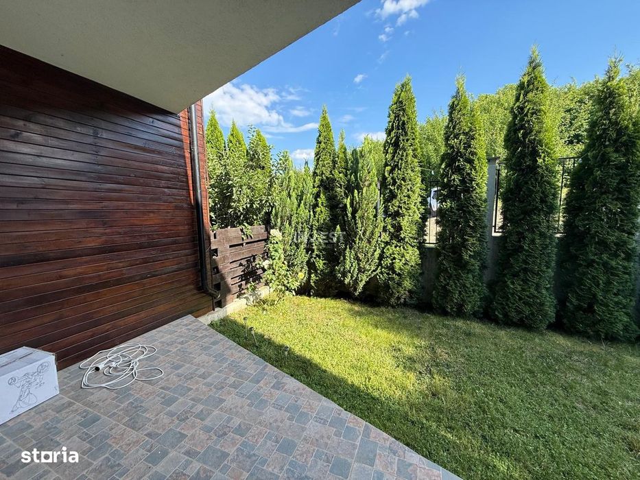 Casa tip duplex, libera, mutare imediata — Rond Pacurari, Iasi