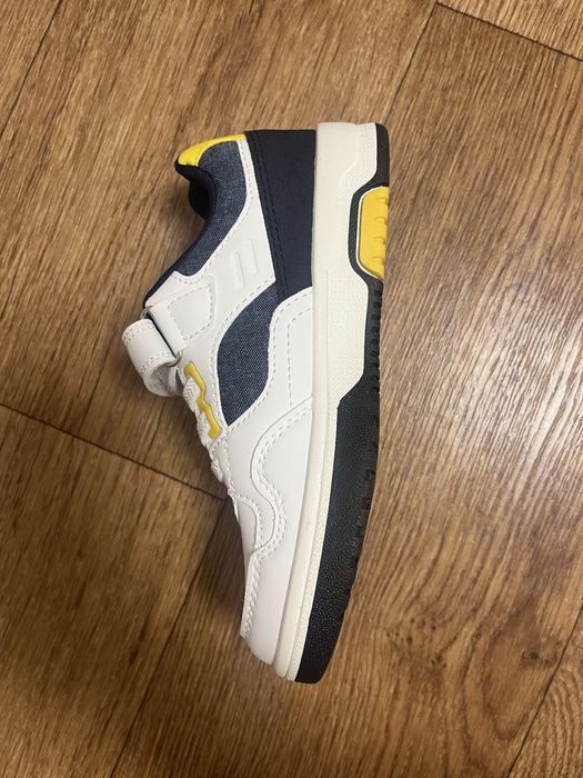 Кроссовки Kinetix размер 30