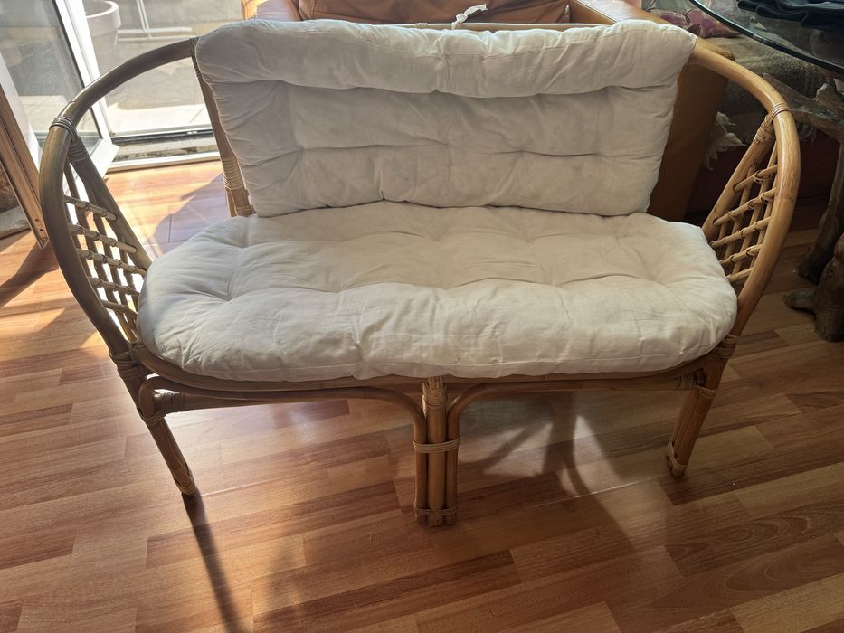 Ратанено диванче