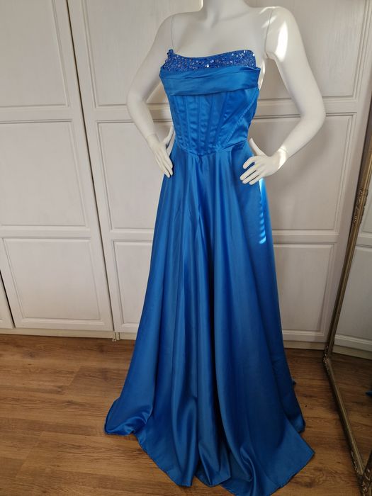 Нова дамска официална дълга рокля