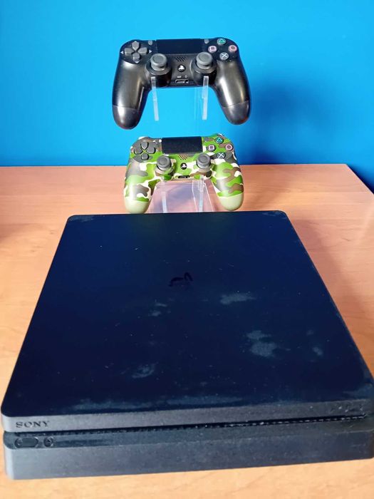 PS 4 плейстейшън 4