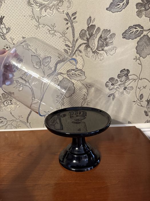 Продаются 2 вазы