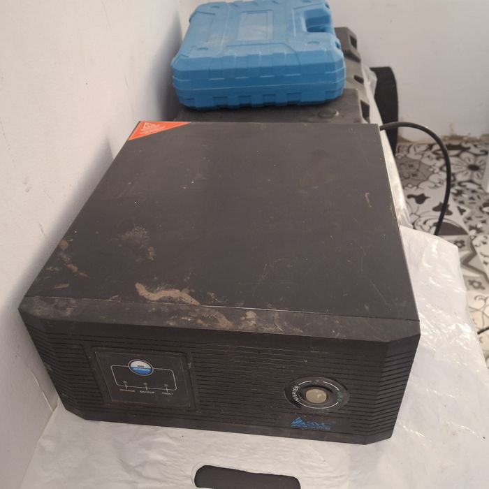 Продам инвертор продам