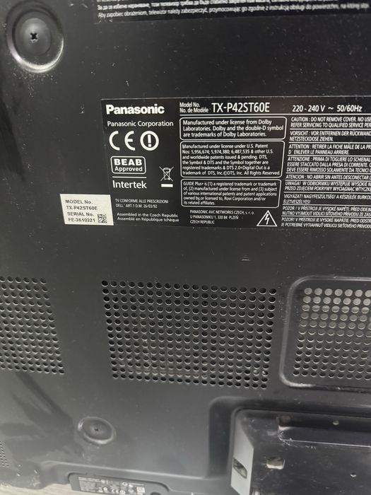 Телевизор Panasonic TX-P42ST60 3D плазмен