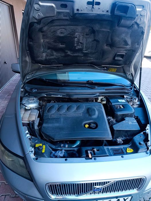 Volvo V50 2.0D 136 к.с. / Волво В50