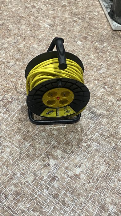 Удленитель на катушке, Силовой удленитель