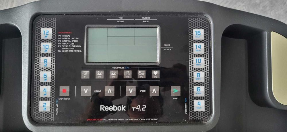 Продаю беговую дорожку Reebok T 4.2