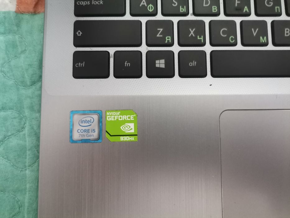 Срочно продам ноутбук