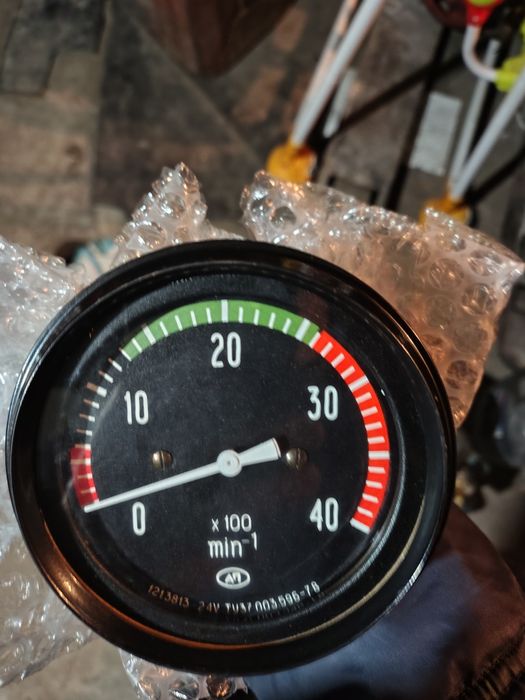 Тахометр на  КАМАЗ