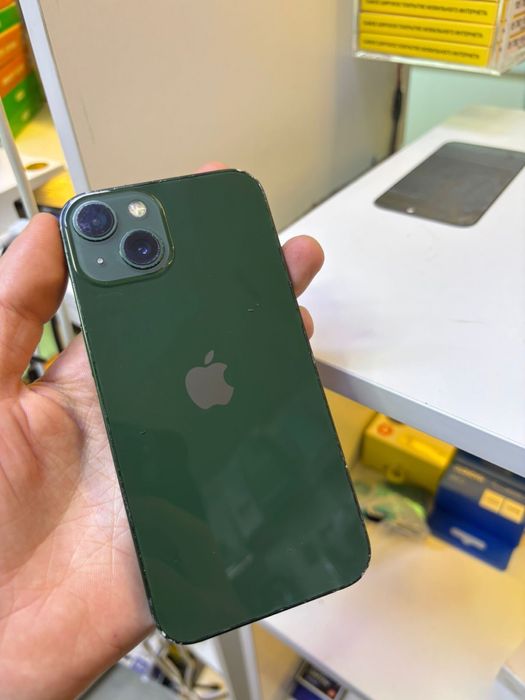 Продам айфон 13 128gb