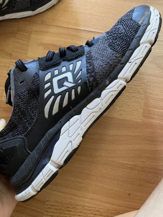 Кроссовки унисекс