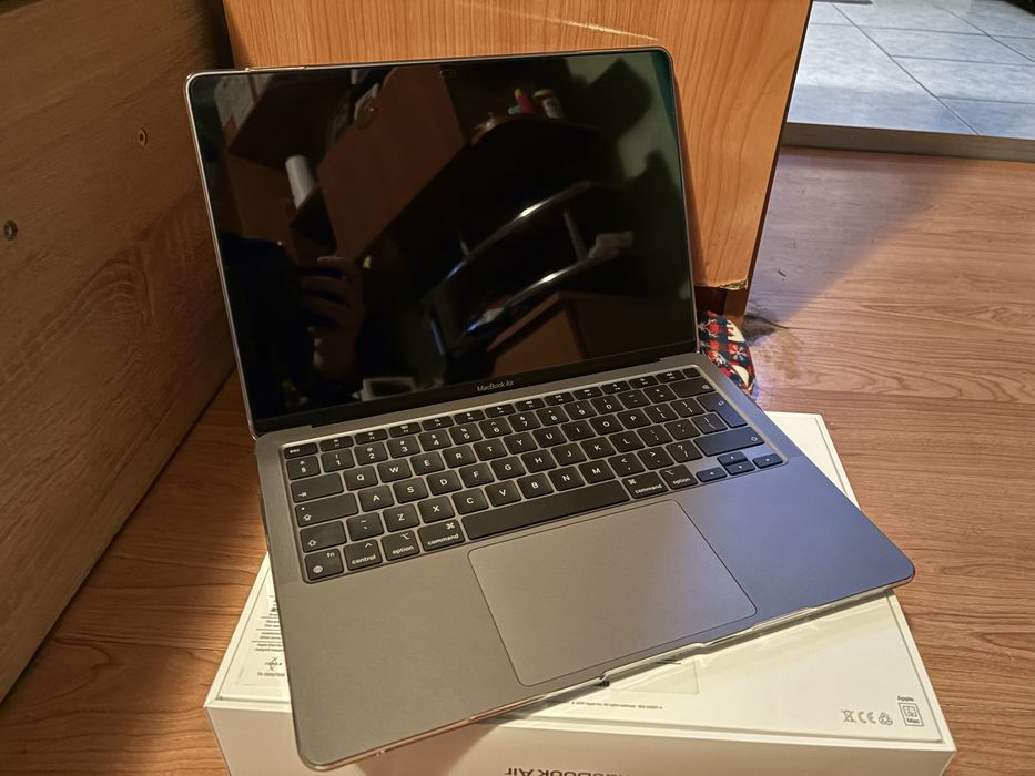 Macbook Air M1 ca nou