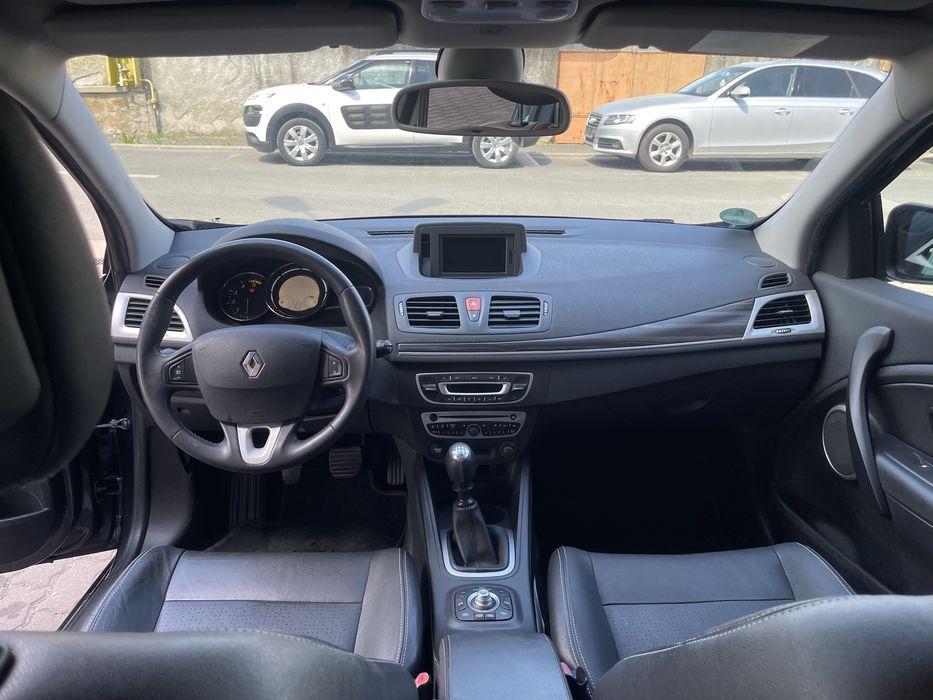 Renault Megane Bose Edition 1.9 dci 131 CP an 2010 euro 5