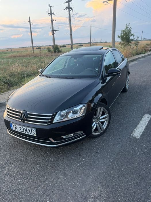 Volkswagen Passat B7 Highline 2.0 TSI 211 CP DSG | DCC |Keyless | Trapă | CarPlay |