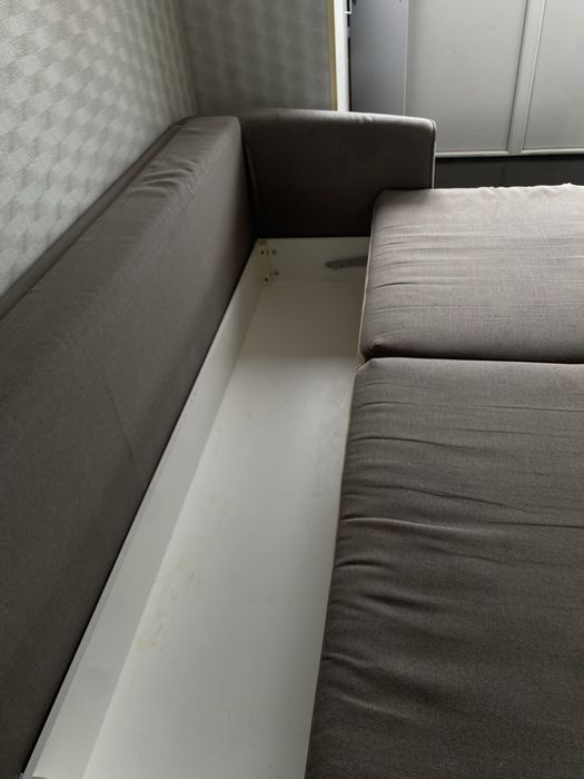 Продам диван в отличным состоянии