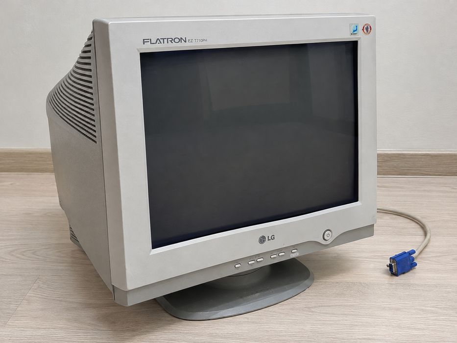 Монитор LG Flatron EZ T710PH, полностью рабочий