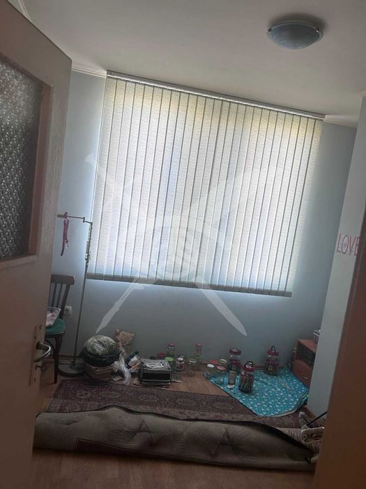 Продава се Четиристаен апартамент в Асеновград - 90 кв.м за 1156 €/кв.м - Снимка #1