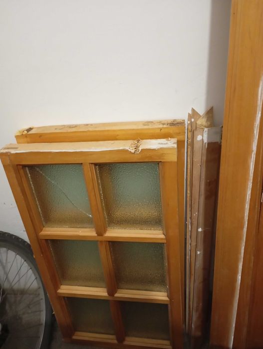 Uși din lemn masiv de stejar