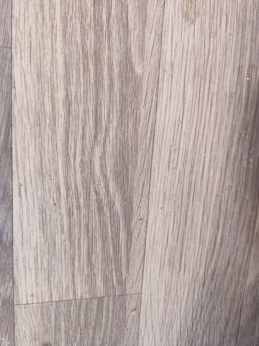 Линолиум б/у в хорошем состоянии