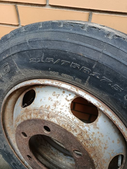 Продам  колесо сборе б//у