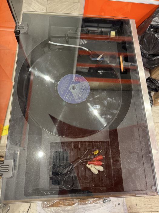 Ретро музикална система Sony hmk-44 с плоча