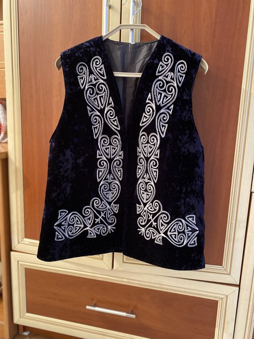 Национальный жакет на мальчика