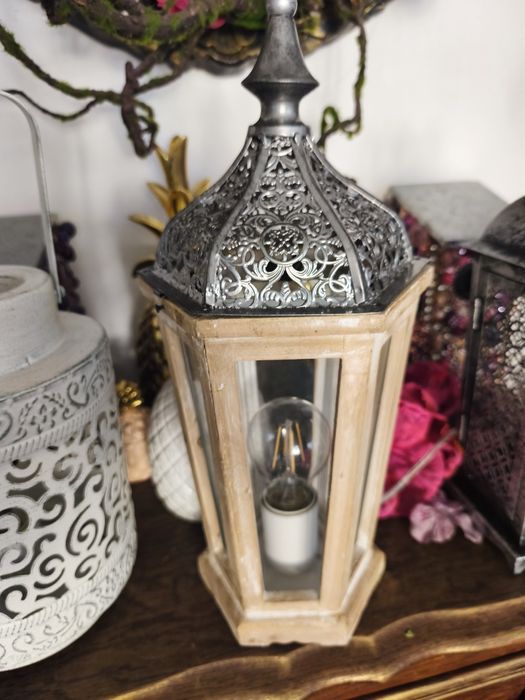 Настолни лампи (Австрия)