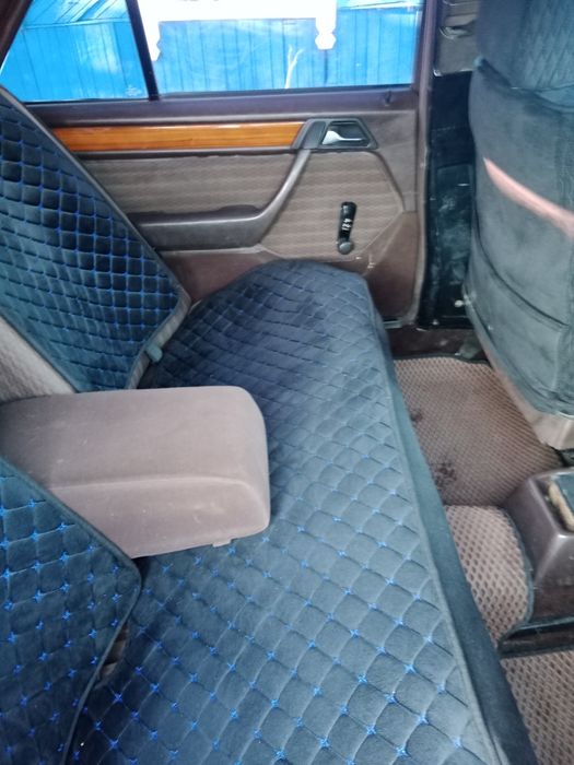 Продам мэрса 124