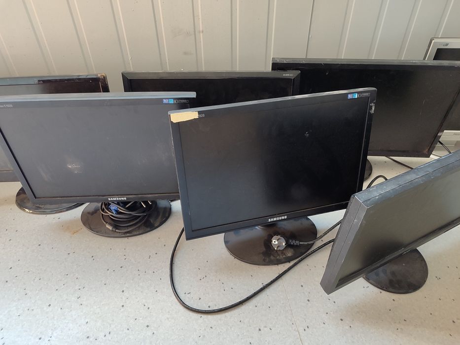 Монитор для ПК б/у